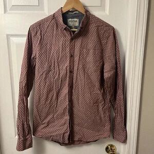 Men’s Heritage Button Down Shirt Size Medium